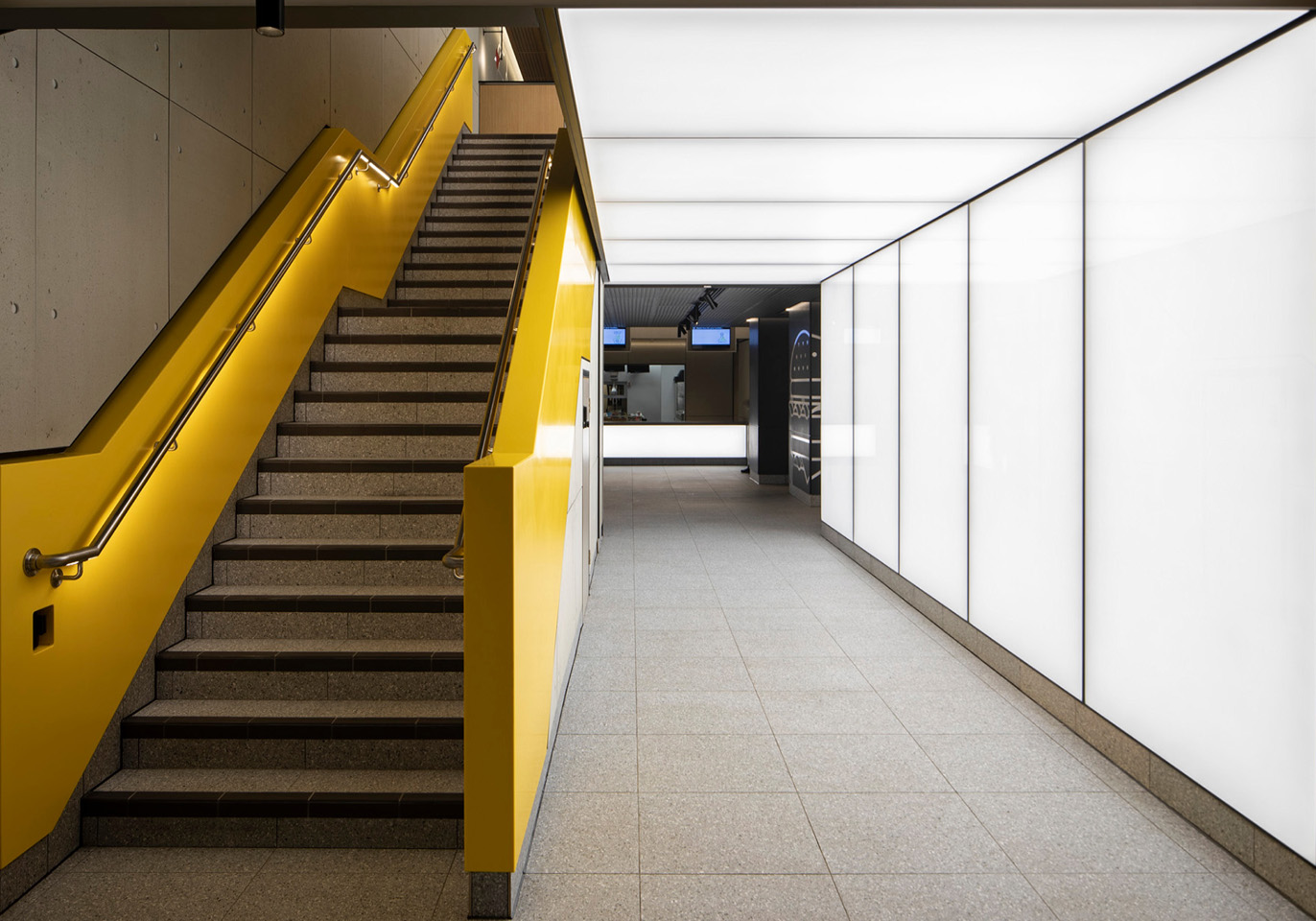 McDonald's - Oxford Street | LIGHTBOX DIRECT